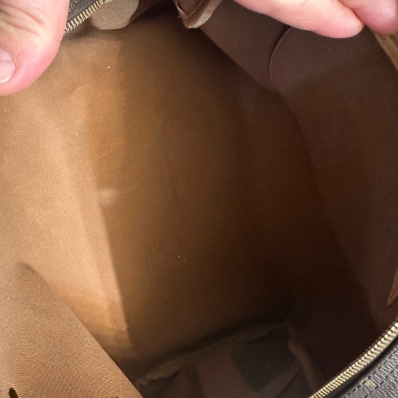 Louis Vuitton Brown Monogram Handbag - Picture 16 of 16